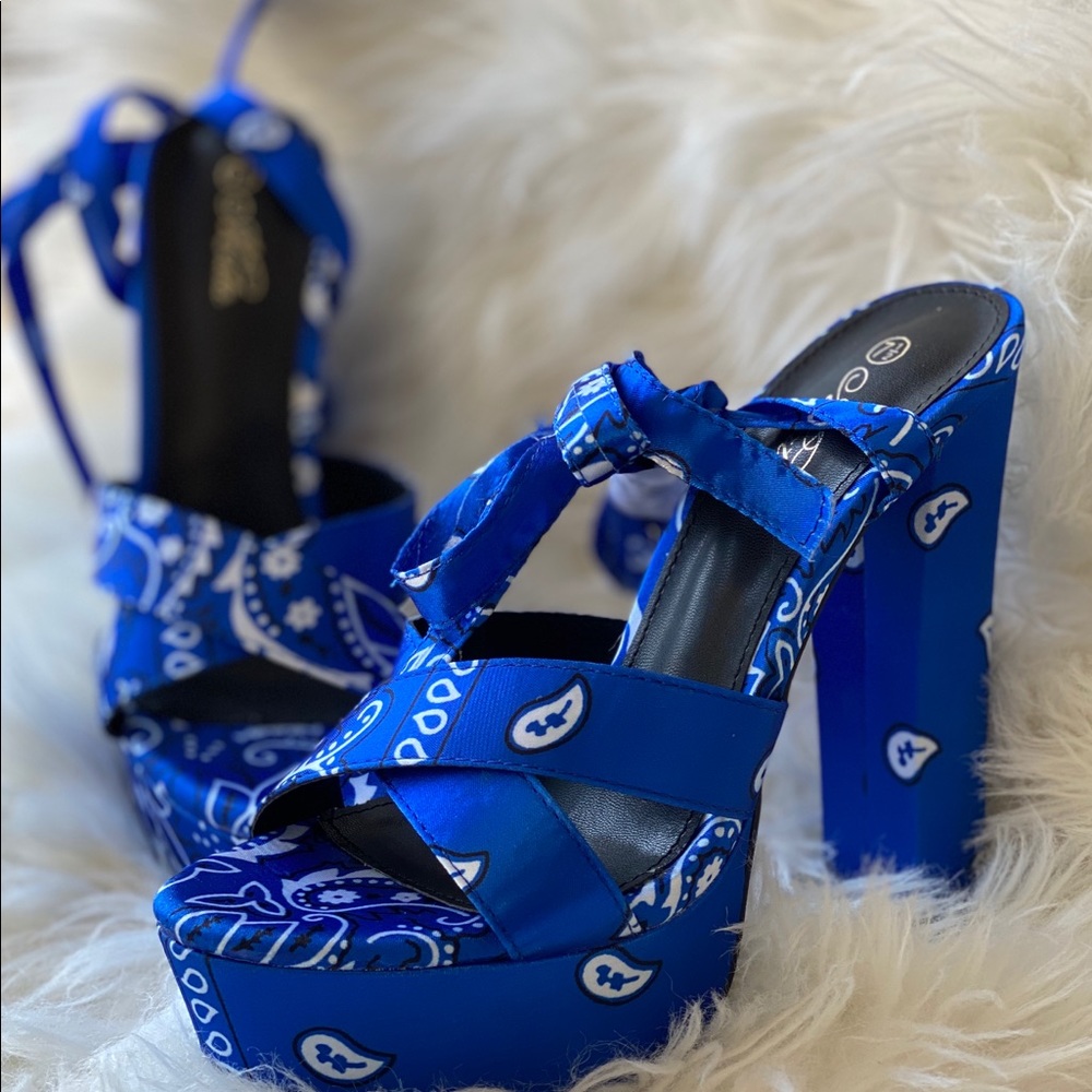 Blue bandanna print open toe ankle strap heels